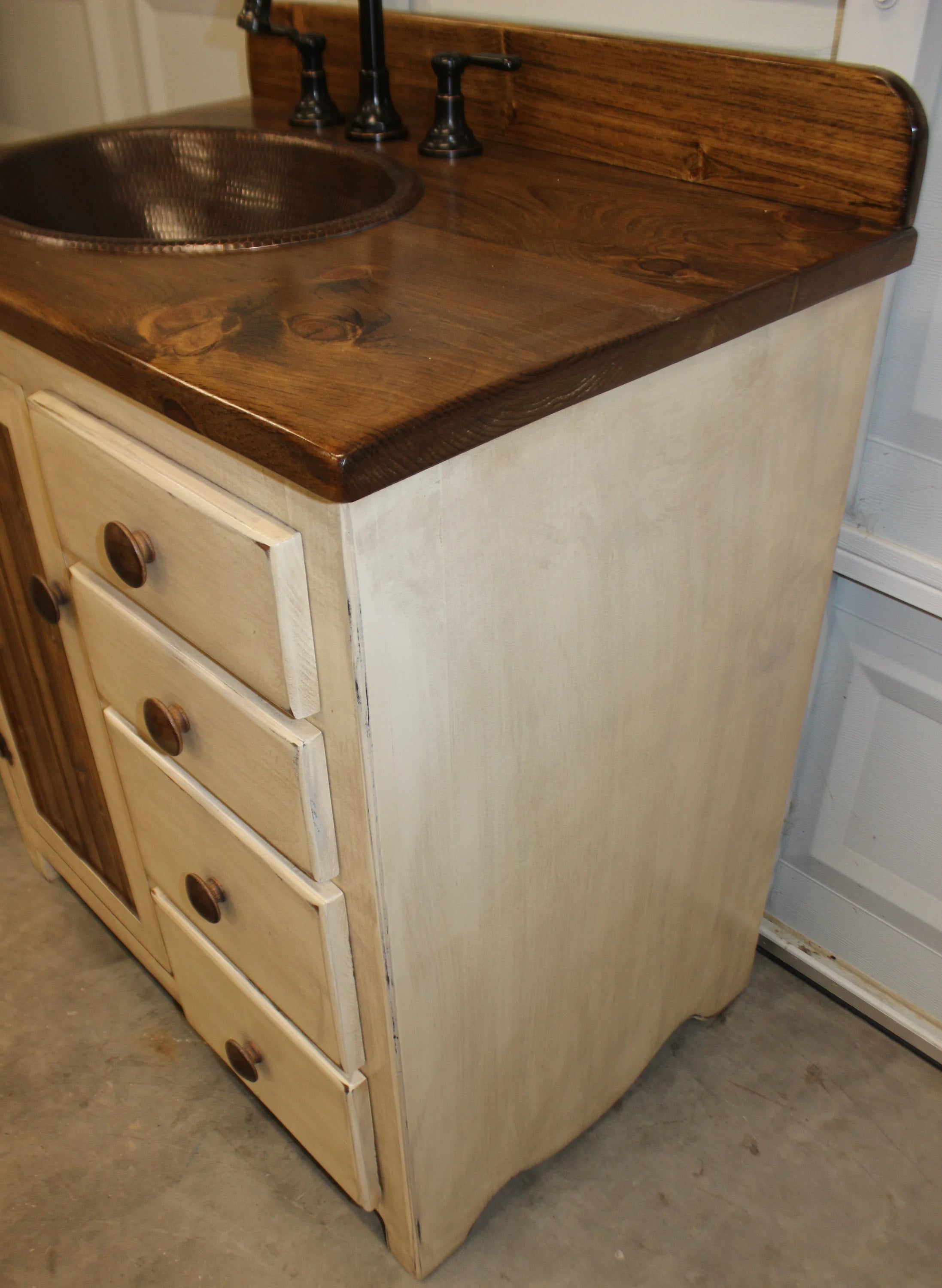 Rustic Farmhouse Vanity - 32